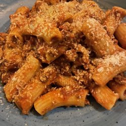 IL Villaggio Authentic - Rigatoni Bolognese
