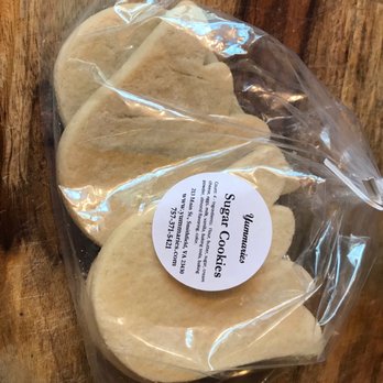 Yummaries Bakery - Bakeries Near Me - Smithfield, Virginia Yummaries Bakery - Bakeries Near Me - Smithfield, Virginia