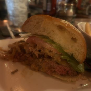 Park Lane Tavern - Medium rare. - Pubs Near Me - Fredericksburg, Virginia