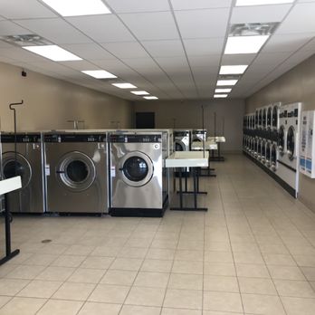 AM Express 9 - Laundromat - Convenience Stores Near Me - Bowling Green, Kentucky