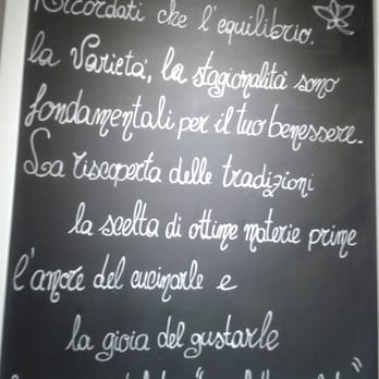 Biopapilla - Perché non farlo capire a tutti senza bruttissime etichette alimentari? - Bistros Near Me - Rome, RM