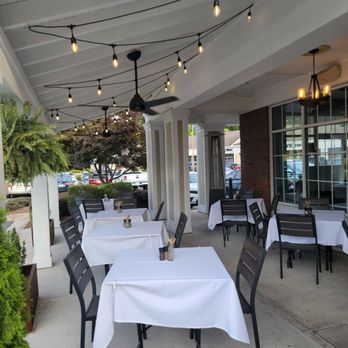 Brasserie Circa - Patio - New American Near Me - Macon, Georgia Brasserie Circa - Patio - New American Near Me - Macon, Georgia