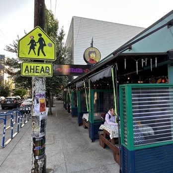 Oma's Hideaway - Outside seating - Asian Fusion Near Me - Portland, Oregon Oma's Hideaway - Outside seating - Asian Fusion Near Me - Portland, Oregon