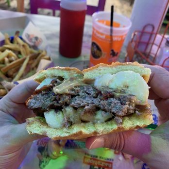 River City Cafe - Peanut Butter Banana Burger - American Near Me - Myrtle Beach, South Carolina