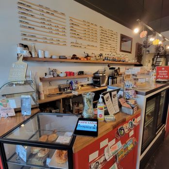 Cafe Lulu - Inside - Coffee & Tea Near Me - Seattle, Washington Cafe Lulu - Inside - Coffee & Tea Near Me - Seattle, Washington
