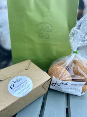 Arellano Pandesal by null