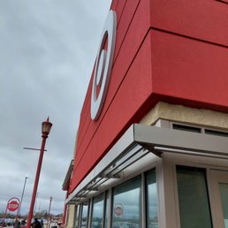 Exterior photo of Target - Minneapolis, Minnesota Exterior photo of Target - Minneapolis, Minnesota