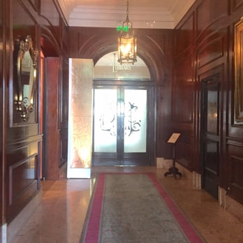 Copacabana Palace - Entrance to spa from poolside, back to left - Hotels Near Me - Rio de Janeiro, RJ