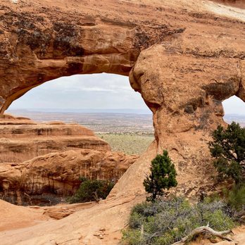 Arches National Park - Partition Arch - Parks Near Me Arches National Park - Partition Arch - Parks Near Me