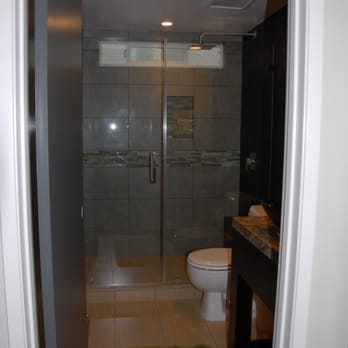 Karma Remodel & Development - New Gust Bathroom - General Contractors Near Me - Woodland Hills, California