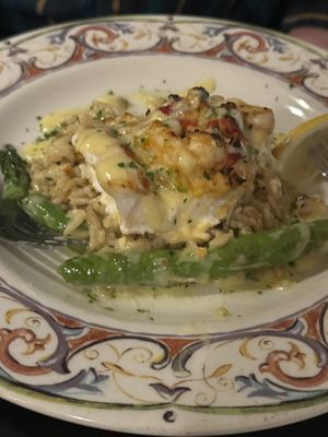 Brandy's on Main by null