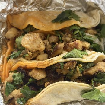 Tacos El Superior - Burnt tacos - Mexican Near Me - Lancaster, California