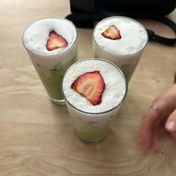 Kits Beach Coffee - Matcha - Coffee & Tea Near Me - Vancouver, British Columbia