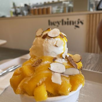 Heybings - Mango paradise bingsoo - Desserts Near Me - Costa Mesa, California Heybings - Mango paradise bingsoo - Desserts Near Me - Costa Mesa, California