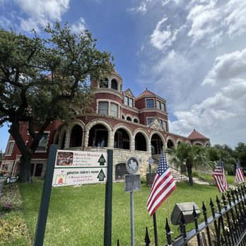 Moody Mansion - Museums Near Me - Galveston, Texas Moody Mansion - Museums Near Me - Galveston, Texas