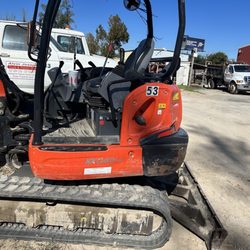 Alvin Joseph Trucking - Escavator mini