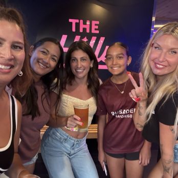 The Hills Pub - Best server!! - Pubs Near Me - La Mesa, California The Hills Pub - Best server!! - Pubs Near Me - La Mesa, California