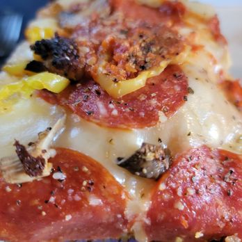 Luccas Pizza - Old School Detroit Style - Pizza Near Me - Sacramento, California Luccas Pizza - Old School Detroit Style - Pizza Near Me - Sacramento, California