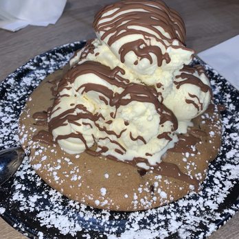 D Spot - Chocolate chip cookie - Desserts Near Me - Markham, Ontario