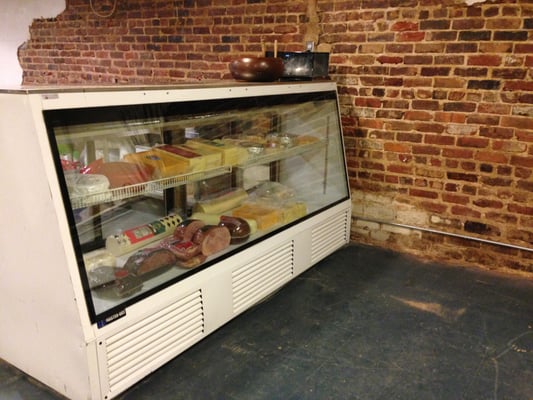 Bennett's Market & Deli by null