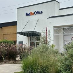 FedEx Office Print & Ship Center