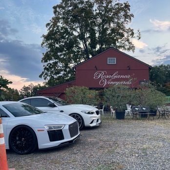 Rosabianca Vineyards - Exterior - Wineries Near Me - Northford, Connecticut Rosabianca Vineyards - Exterior - Wineries Near Me - Northford, Connecticut
