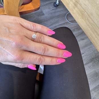Mani-Pedi Plus - Nail - Nail Salons Near Me - San Francisco, California
