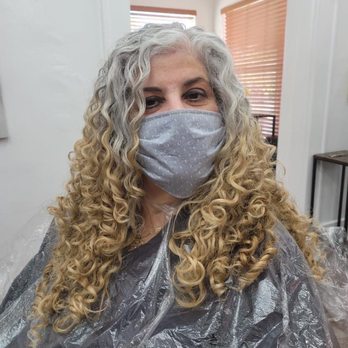 The Curl Whisperer - Before 9-29-20 - Hair Stylists Near Me - Miami, Florida The Curl Whisperer - Before 9-29-20 - Hair Stylists Near Me - Miami, Florida