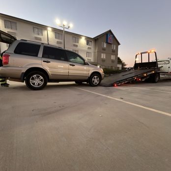 Texas Roadside Assistance - Towed me to a safe area to change out my tire - Roadside Assistance Near Me Texas Roadside Assistance - Towed me to a safe area to change out my tire - Roadside Assistance Near Me