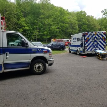 Enders State Forest - Local fire department and rescue vichicles responding to the accident. - Parks Near Me - Granby, Connecticut