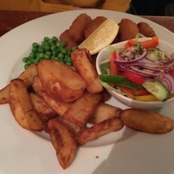The Sutton Arms - Scampi & chips