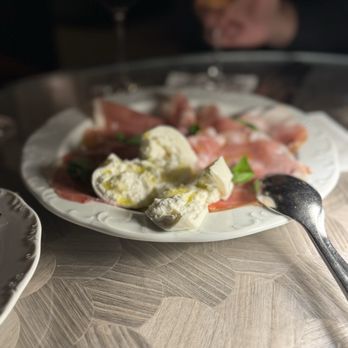 Tre Dita - Italian Near Me - Chicago, Illinois