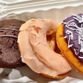 Pink Owl Coffee - Ube mochi muffin, guava cheesecake mochi donut, & ube coconut mochi donut. - Coffee & Tea Near Me - Petaluma, California