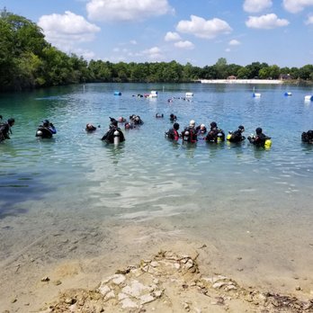 White Star Quarry - It can be very popular during dinner weekends. - Scuba Diving Near Me - Gibsonburg, Ohio White Star Quarry - It can be very popular during dinner weekends. - Scuba Diving Near Me - Gibsonburg, Ohio