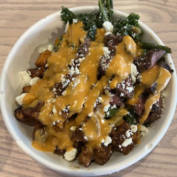 Fresh Kitchen - BBQ Chicken bowl - Gluten-Free Near Me - Winter Garden, Florida Fresh Kitchen - BBQ Chicken bowl - Gluten-Free Near Me - Winter Garden, Florida
