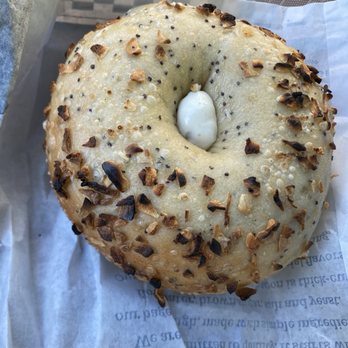 Noah's NY Bagels - Onion bagel with onion/chives - Bagels Near Me - Rolling Hills Estates, California