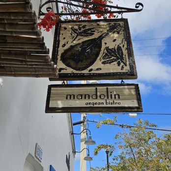 Mandolin Aegean Bistro - Mediterranean Near Me - Miami, Florida