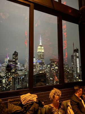 Somewhere Nowhere NYC - Lounge, Nightclub & Rooftop Pool by null