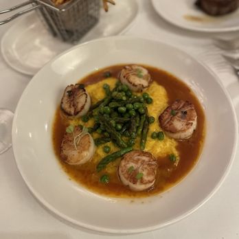 Perrine - Special - scallop risotto - New American Near Me - New York City, New York Perrine - Special - scallop risotto - New American Near Me - New York City, New York