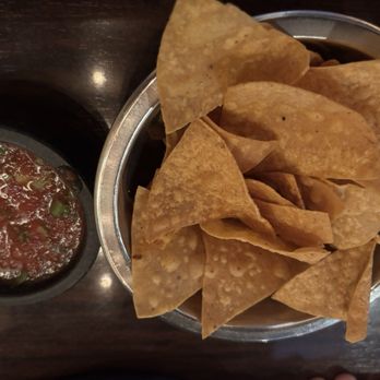 Casa Corona - Salsa and chips - Mexican Near Me - Fresno, California