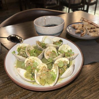 Sparrow + Wolf - Clams - New American Near Me - Las Vegas, Nevada