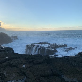 Queen's Bath - Landmarks & Historical Buildings Near Me - Princeville, Hawaii