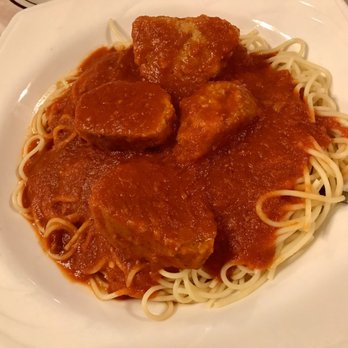 Franco's Pizza & Pasta - Spaghetti with meatballs - Pizza Near Me - Dover, Delaware Franco's Pizza & Pasta - Spaghetti with meatballs - Pizza Near Me - Dover, Delaware