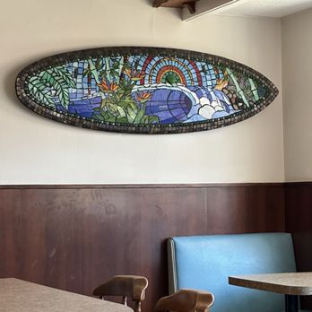 Encinitas Cafe - Cute beachy decor - Breakfast & Brunch Near Me - Encinitas, California