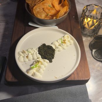Wolf by Vanderpump at Caesars Republic Lake Tahoe - Caviar with chips - American Near Me - Stateline, Nevada Wolf by Vanderpump at Caesars Republic Lake Tahoe - Caviar with chips - American Near Me - Stateline, Nevada