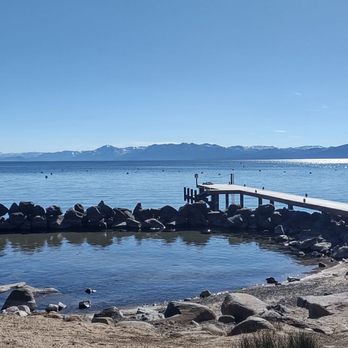 RedWolf Lakeside Lodge - Hotels Near Me - Kings Beach, California RedWolf Lakeside Lodge - Hotels Near Me - Kings Beach, California
