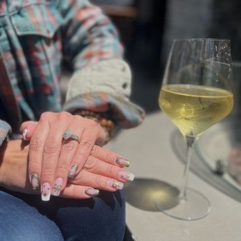 Elite Nails & Spa - Nail Salons Near Me - Oxnard, California
