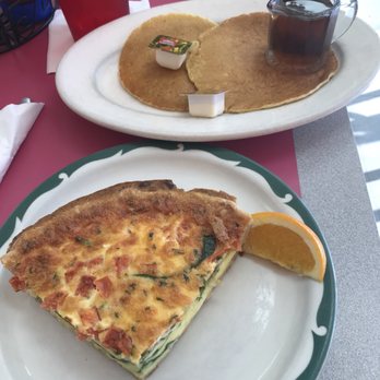 Uptown Cafe - Cafes Near Me - Indianapolis, Indiana
