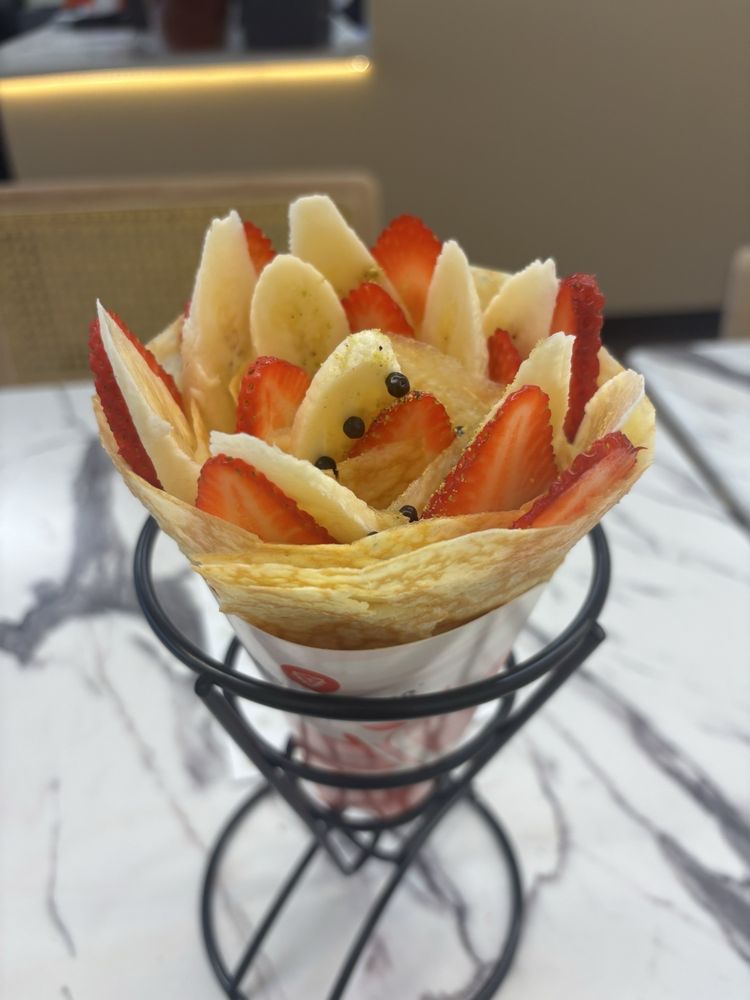 Food from T-Swirl Crepe