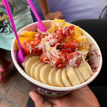 Acai Republic - The Cali Bowl - Juice Bars & Smoothies Near Me - Tustin, California Acai Republic - The Cali Bowl - Juice Bars & Smoothies Near Me - Tustin, California